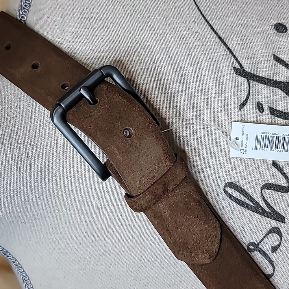 NWT BANANA REPUBLIC Suede Leather Belt
